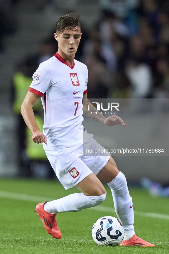 Kacper Urbanski of Poland plays during the UEFA Nations League 2024/25 League A Group A1 match between Portugal and Poland at Estadio Do Dra...