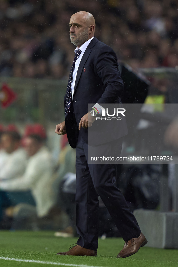 Michal Probierz, Head Coach of Poland, reacts during the UEFA Nations League 2024/25 League A Group A1 match between Portugal and Poland at...