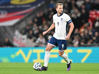 Harry Kane (9 England) is challenged during the UEFA Nations League 2024/5, League B, Group B2 match between England and the Republic of Ire...