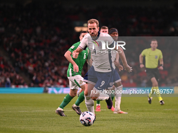 Harry Kane (9 England) goes forward during the UEFA Nations League 2024/5, League B, Group B2 match between England and the Republic of Irel...