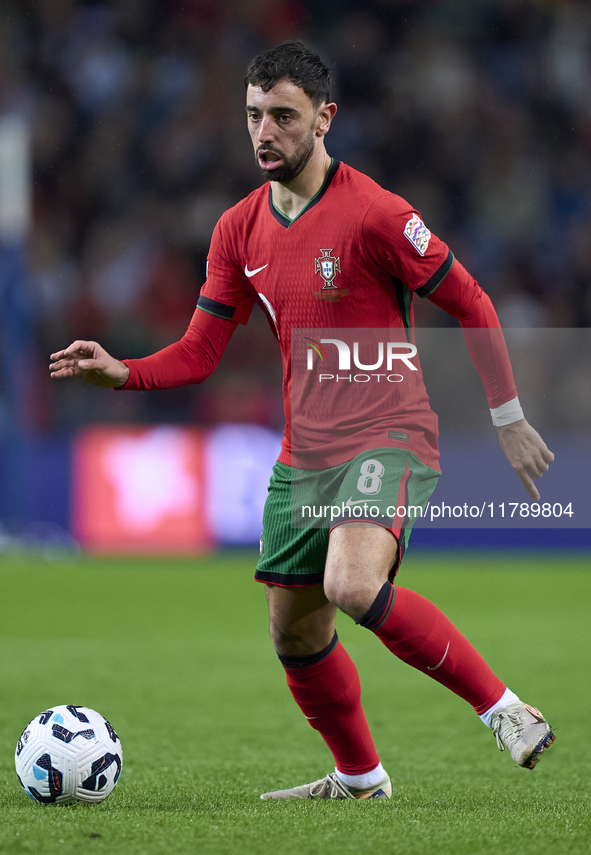 Bruno Fernandes of Portugal is in action during the UEFA Nations League 2024/25 League A Group A1 match between Portugal and Poland at Estad...