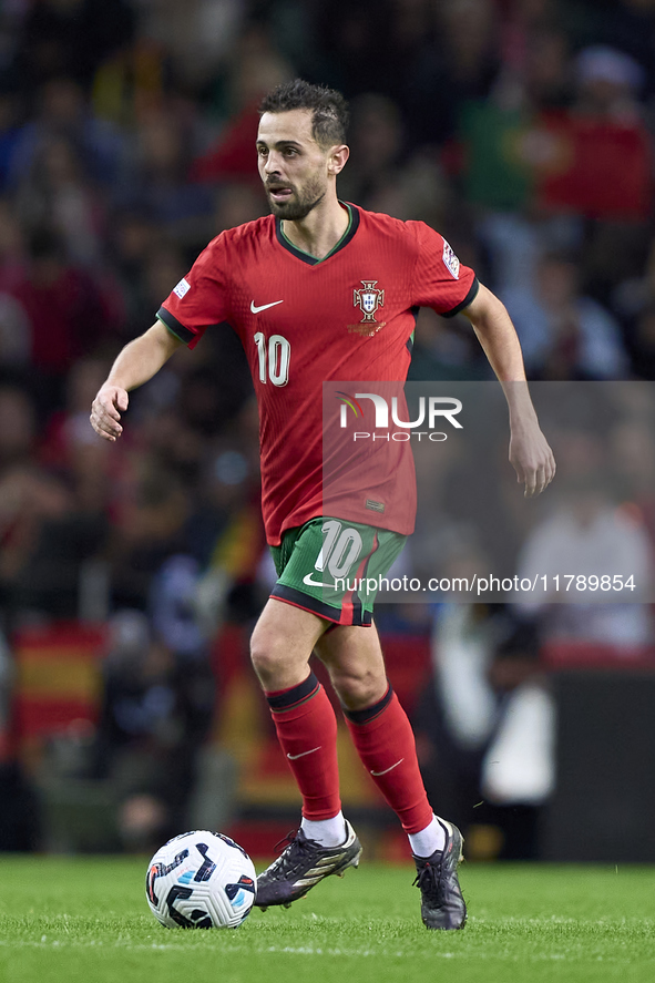 Bernardo Silva of Portugal is in action during the UEFA Nations League 2024/25 League A Group A1 match between Portugal and Poland at Estadi...