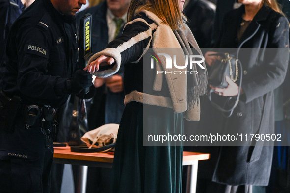 KRAKOW, POLAND - NOVEMBER 17:   
Participants undergo security clearance ahead of the Jubilee Gala celebrating the 35th anniversary of the S...