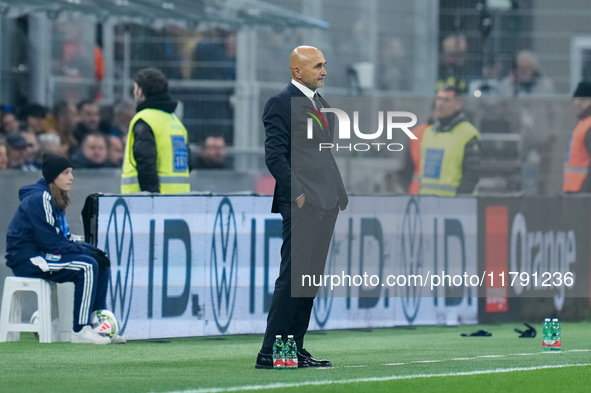 Luciano Spalletti head coach of Italy looks on during the UEFA Nations League 2024/25 League A Group 2 match between Italy and France at Sta...