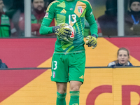 Guglielmo Vicario of Italy during the UEFA Nations League 2024/25 League A Group 2 match between Italy and France at Stadio Giuseppe Meazza...