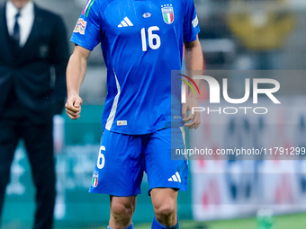 Davide Frattesi of Italy during the UEFA Nations League 2024/25 League A Group 2 match between Italy and France at Stadio Giuseppe Meazza on...