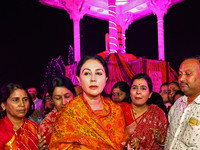 Rajasthan Deputy Chief Minister Diya Kumari with JMC Greater Mayor Somya Gurjar during the 'Deepdan' celebration on the occasion of the foun...