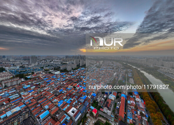 The photo shows Fuqiang Village, an ''urban village'' in Qingjiangpu district of Huai 'an City, Jiangsu province, China, on November 19, 202...