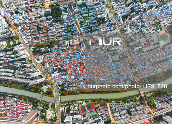 The photo shows Fuqiang Village, an ''urban village'' in Qingjiangpu district of Huai 'an City, Jiangsu province, China, on November 19, 202...