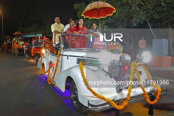 JMC Greater Mayor Somya Gurjar and JMC Heritage Mayor Kusum Yadav arrive to attend the celebration of the 297th foundation day of 'Pink City...