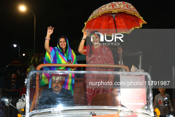 JMC Heritage Mayor Kusum Yadav and JMC Greater Mayor Somya Gurjar arrive to attend the celebration of the 297th foundation day of 'Pink City...