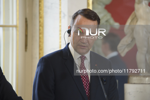 Polish Minister of Foreign Affairs Radoslaw Sikorski gestures as he addresses the media during the EU's Big Five press conference after talk...