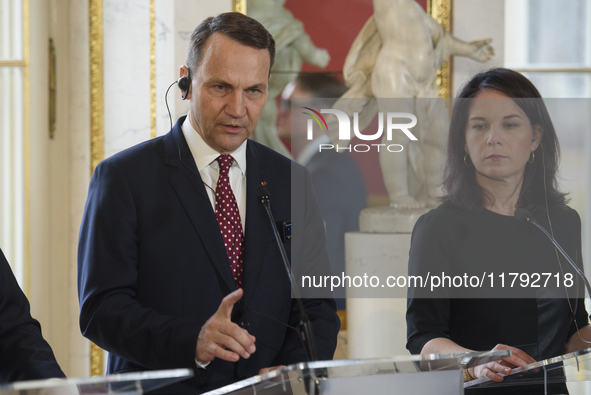 Polish Minister of Foreign Affairs Radoslaw Sikorski gestures as he addresses the media during the EU's Big Five press conference after talk...