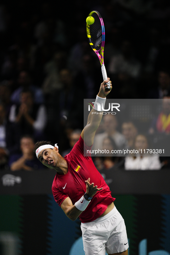 MALAGA, SPAIN - NOVEMBER 19: Rafa Nadal of Spain Team in his singles match against Botic van de Zandschulp of Netherlands in the Quarter-Fin...