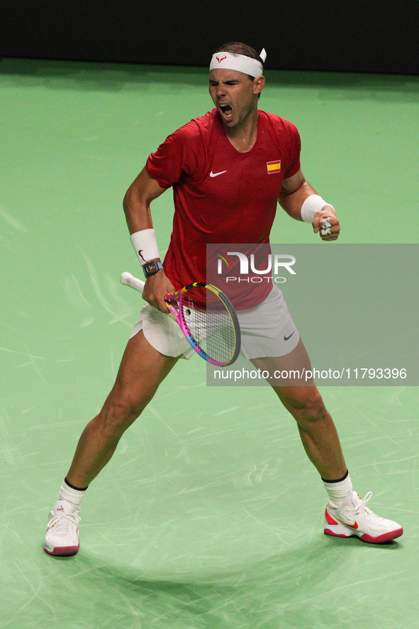 MALAGA, SPAIN - NOVEMBER 19: Rafa Nadal of Spain Team in his singles match against Botic van de Zandschulp of Netherlands in the Quarter-Fin...