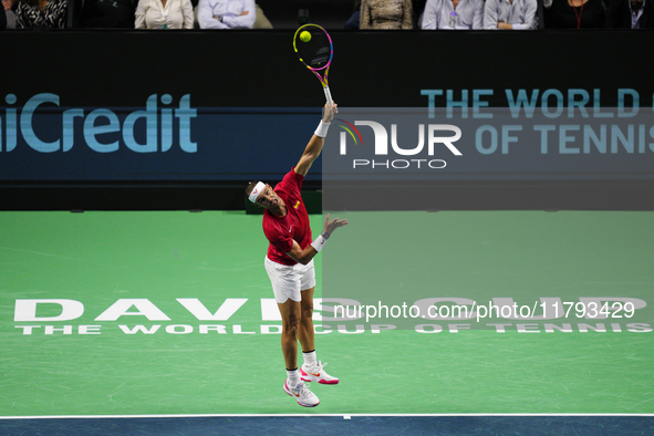 MALAGA, SPAIN - NOVEMBER 19: Rafa Nadal of Spain Team in his singles match against Botic van de Zandschulp of Netherlands in the Quarter-Fin...