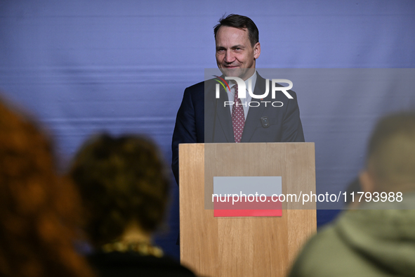 WARSAW, POLAND - NOVEMBER 19:   
Radoslaw Sikorski, Poland's Minister of Foreign Affairs, addresses a press briefing to present conclusions...