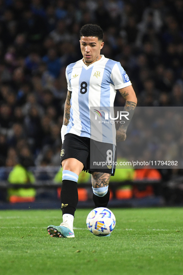 Enzo Fernandez of Argentina plays during the match between Argentina and Peru at Alberto J. Armando - La Bombonera Stadium in Buenos Aires,...