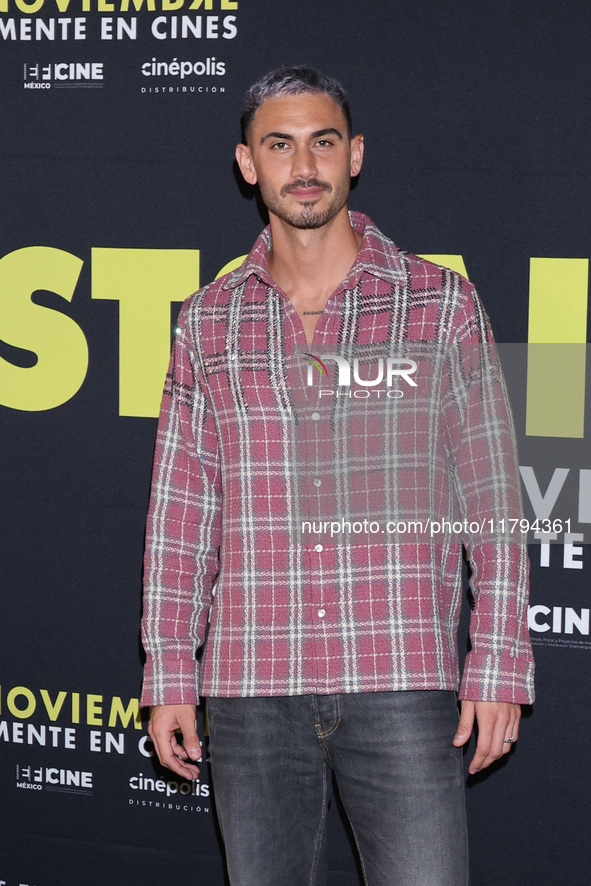 Alejandro Speitzer attends the press conference to promote the movie ''Straight'' at Cinepolis Plaza Carso in Mexico City, Mexico, on Novemb...