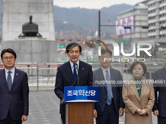 Cho Kuk, leader of the Rebuilding Korea Party, along with party lawmakers, holds a press conference in front of the Admiral Yi Sun-sin statu...