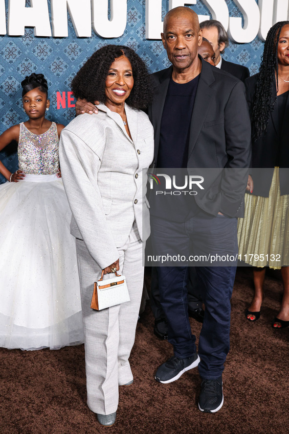 Pauletta Washington and husband Denzel Washington arrive at the Los Angeles Premiere Of Netflix's 'The Piano Lesson' held at The Egyptian Th...