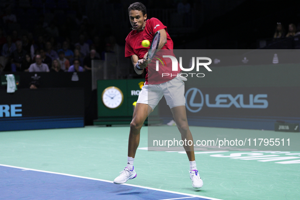 MALAGA, SPAIN - NOVEMBER 20: Gabriel Diallo of Team Canada in his singles match against Daniel Altmaier of Team Germany during the Quarter-F...