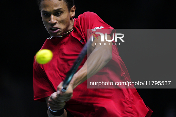 MALAGA, SPAIN - NOVEMBER 20: Gabriel Diallo of Team Canada in his singles match against Daniel Altmaier of Team Germany during the Quarter-F...