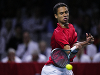 MALAGA, SPAIN - NOVEMBER 20: Gabriel Diallo of Team Canada in his singles match against Daniel Altmaier of Team Germany during the Quarter-F...