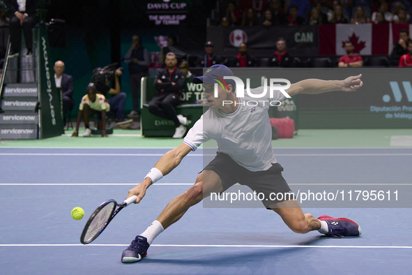 MALAGA, SPAIN - NOVEMBER 20: Daniel Altmaier of Team Germany in his singles match against Gabriel Diallo of Team Canada during the Quarter-F...