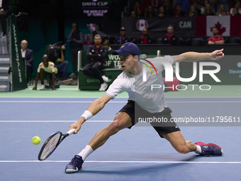 MALAGA, SPAIN - NOVEMBER 20: Daniel Altmaier of Team Germany in his singles match against Gabriel Diallo of Team Canada during the Quarter-F...