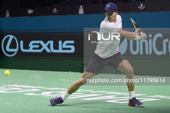 MALAGA, SPAIN - NOVEMBER 20: Daniel Altmaier of Team Germany in his singles match against Gabriel Diallo of Team Canada during the Quarter-F...