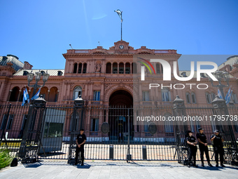 Police in Buenos Aires, Argentina, on November 20, 2024, guard the arrival of Italian Prime Minister Giorgia Meloni at the Casa Rosada (