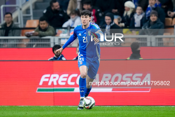 Alessandro Bastoni of Italy during the UEFA Nations League 2024/25 League A Group 2 match between Italy and France at Stadio Giuseppe Meazza...