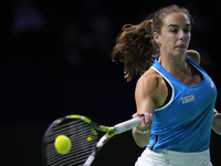 MALAGA, SPAIN - NOVEMBER 20: Lucia Bronzetti of Team Italy in her singles match against Viktoria Hruncakova of Team Slovakia in the final ti...