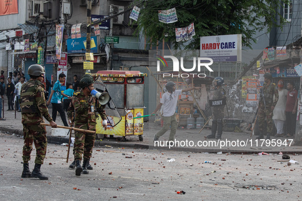 A clash erupts between students of Dhaka College and City College at Dhaka's Science Lab intersection in Dhaka, Bangladesh, on November 20,...