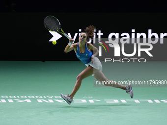 MALAGA, SPAIN - NOVEMBER 20: Lucia Bronzetti of Team Italy in her singles match against Viktoria Hruncakova of Team Slovakia in the final ti...