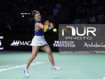 MALAGA, SPAIN - NOVEMBER 20: Jasmine Paolini of Team Italy in her singles match against Rebecca Sramkova of Team Slovakia during the final t...