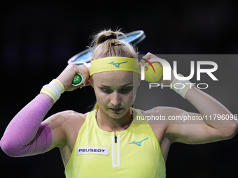 MALAGA, SPAIN - NOVEMBER 19: Rebecca Sramkova of Team Slovakia in her singles match against Jasmine Paolini of Team Italy during the final t...