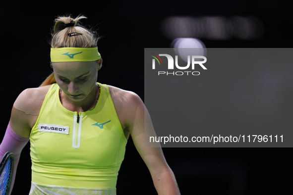 MALAGA, SPAIN - NOVEMBER 19: Rebecca Sramkova of Team Slovakia in her singles match against Jasmine Paolini of Team Italy during the final t...