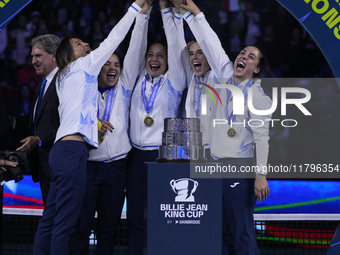 MALAGA, SPAIN - NOVEMBER 20: Jasmine Paolini and her teammates of Italy celebrate the victory after winners the Billie Jean King Cup Finals...