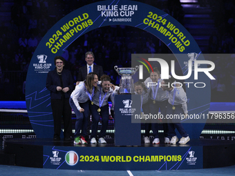 MALAGA, SPAIN - NOVEMBER 20: Jasmine Paolini and her teammates of Italy celebrate the victory after winners the Billie Jean King Cup Finals...