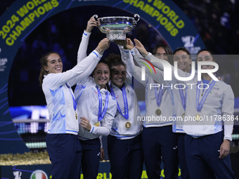 MALAGA, SPAIN - NOVEMBER 20: Jasmine Paolini and her teammates of Italy celebrate the victory after winners the Billie Jean King Cup Finals...