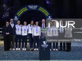 MALAGA, SPAIN - NOVEMBER 20: Jasmine Paolini and her teammates of Italy celebrate the victory after winners the Billie Jean King Cup Finals...