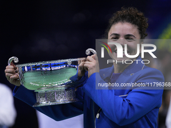 MALAGA, SPAIN - NOVEMBER 20: Jasmine Paolini of Italy celebrates the victory after winners the Billie Jean King Cup Finals at Palacio de Dep...