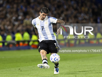 Rodrigo De Paul plays during the 2026 FIFA World Cup South American qualifiers football match between Argentina and Peru at the La Bombonera...