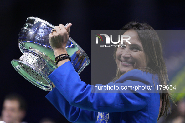 MALAGA, SPAIN - NOVEMBER 20: Tathiana Garbin Italy captain leaves the trophy after winning the Billie Jean King Cup Finals at Palacio de Dep...