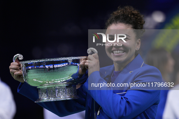 MALAGA, SPAIN - NOVEMBER 20: Jasmine Paolini of Italy celebrates the victory after winners the Billie Jean King Cup Finals at Palacio de Dep...