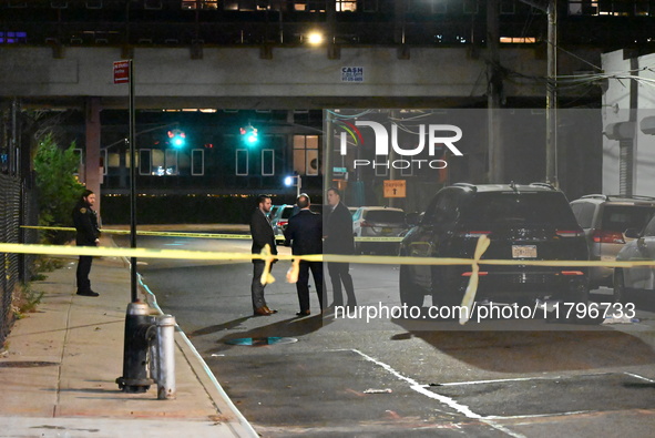 A 32-year-old man was fatally stabbed in the chest on Bay Street and Wave Street in the Tompkinsville section of Staten Island, New York, on...