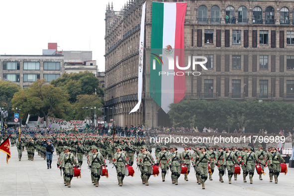 Women belonging to the Mexican Army participate in the parade on the occasion of the 114th anniversary of the Mexican Revolution at the capi...