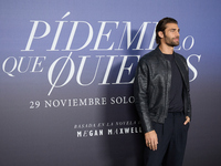 At a photocall for ''Pideme lo que Quieras'' in Madrid, Spain, on November 21, 2024, Mario Ermito poses. (